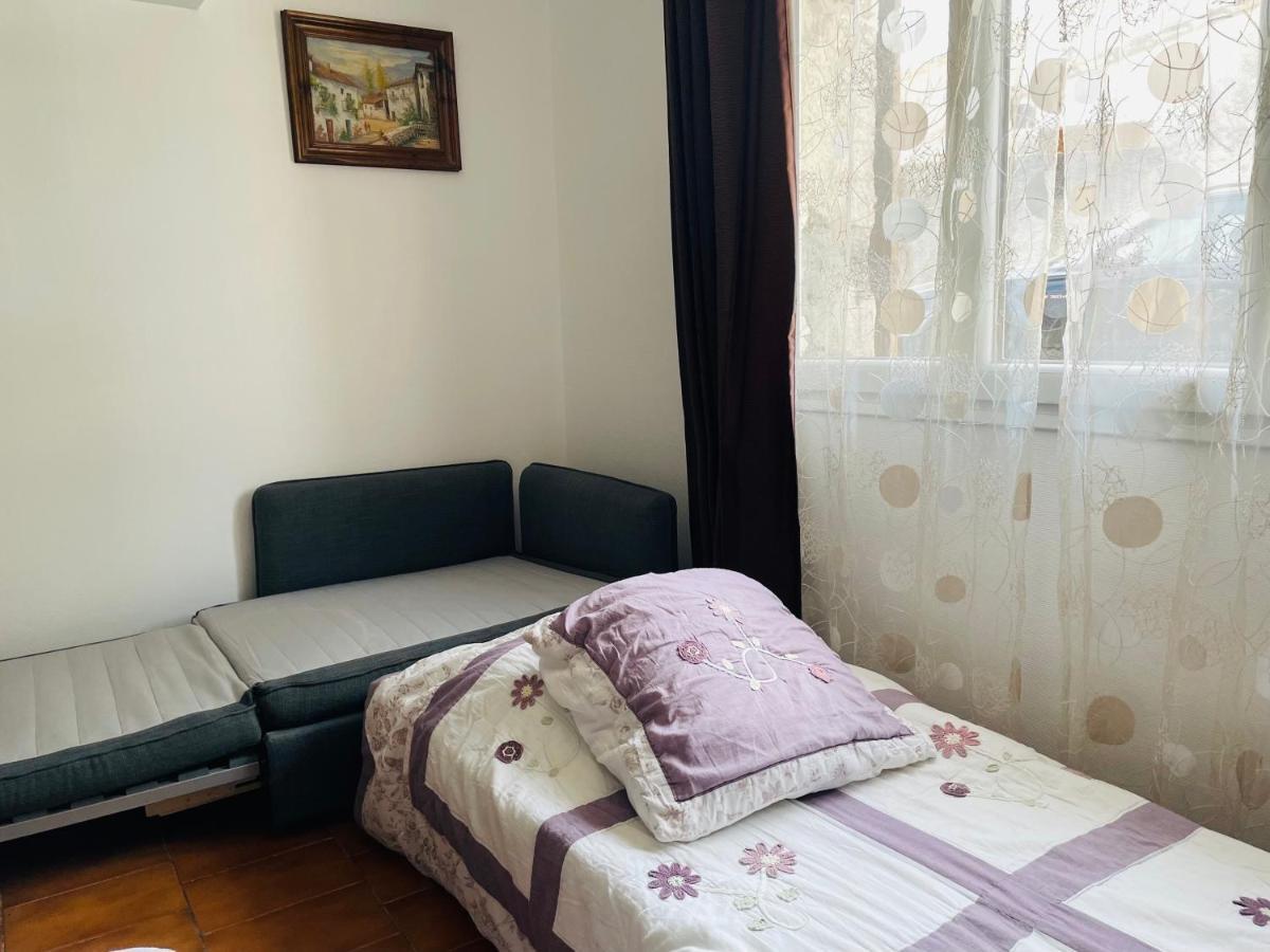 gite Marydidou Entressen Exterior foto